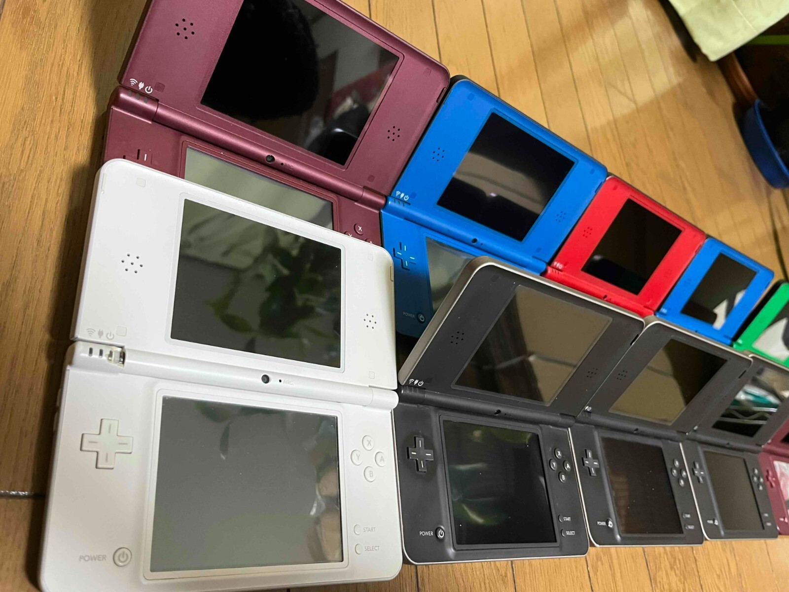 Lot of 10 Nintendo DSi LL FOR PARTS REPAIR random color DSiLL x10 Console