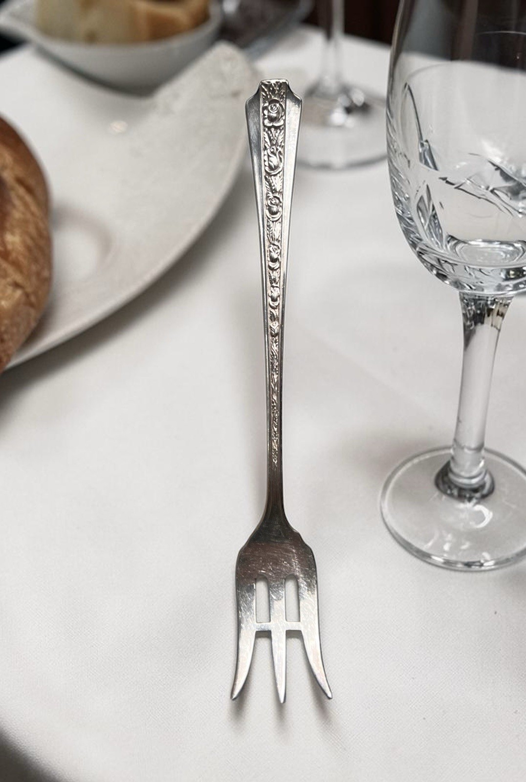 STERLING Silver Antique FRANK M WHITING Talisman Rose Pickle/Lemon Fork 5.5″