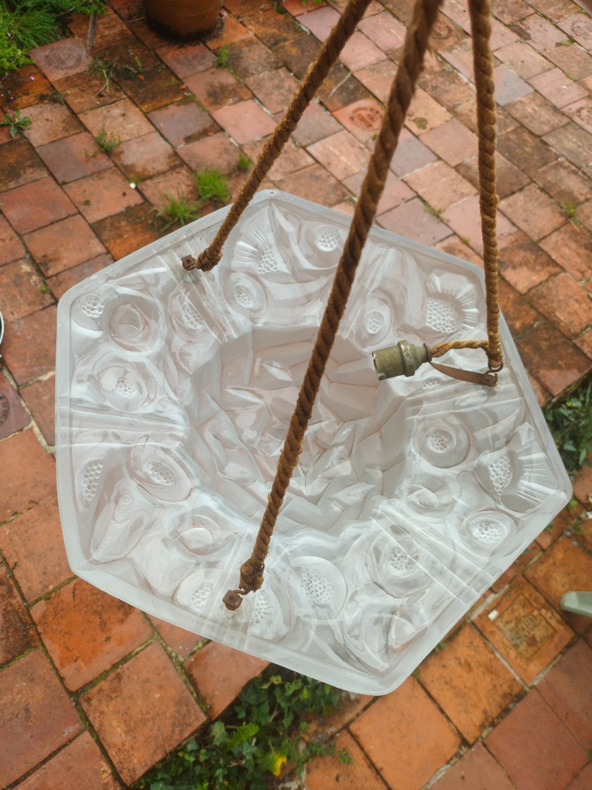 DEGUE : FRENCH 1930 ART DECO 6 SIDED FROSTED GLASS CEILING LIGHT 38 x 34cm
