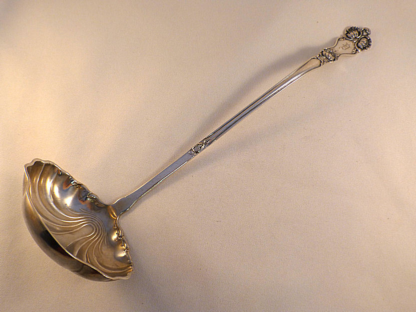 Art Nouveau Floral Series Baker Manchester Large Soup/Punch Ladle-Mono’d D
