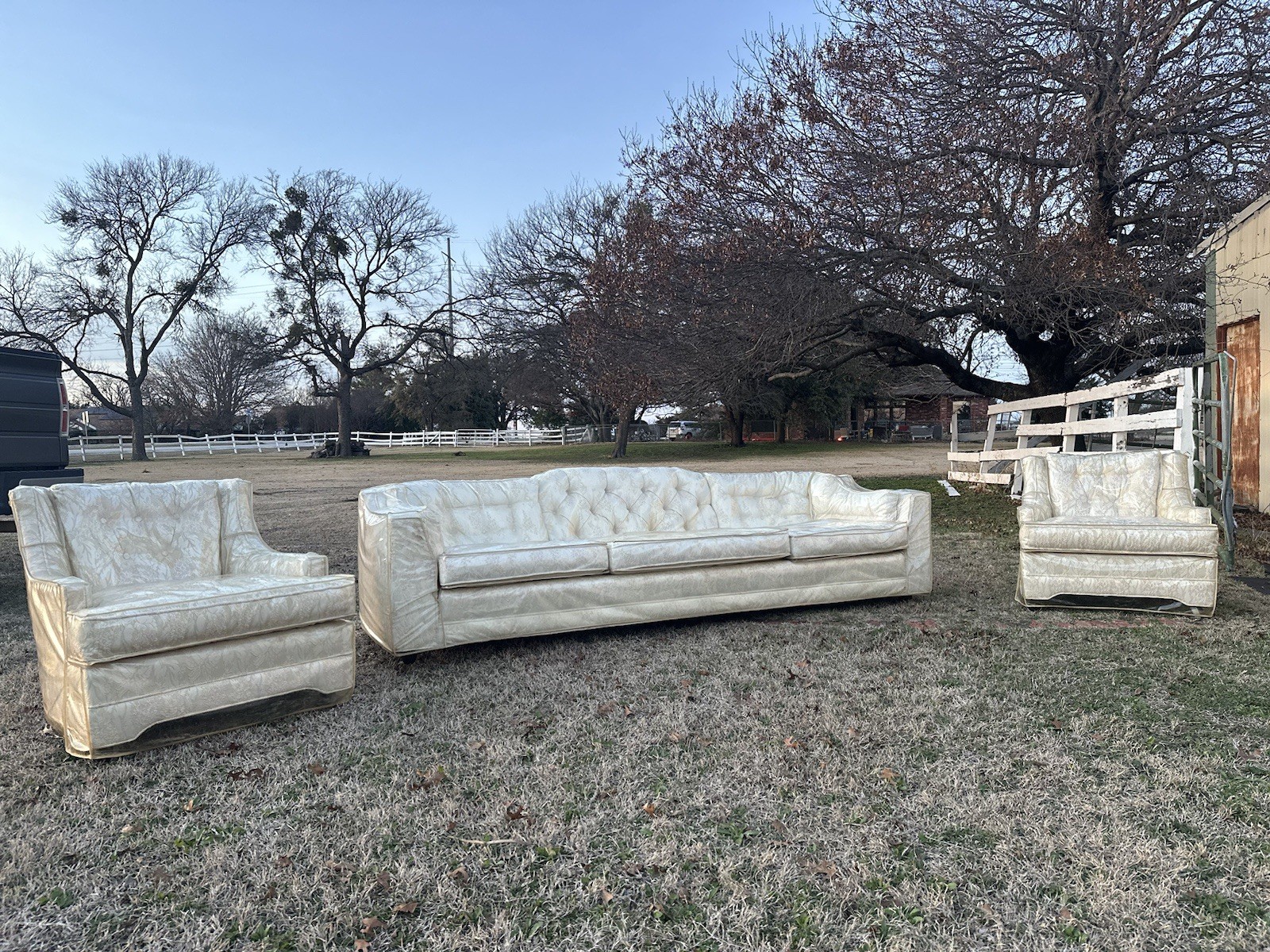 Excellent 1960s MCM Hollywood Regency Set – Sofa & 2 Chairs – Time Capsule – DFW
