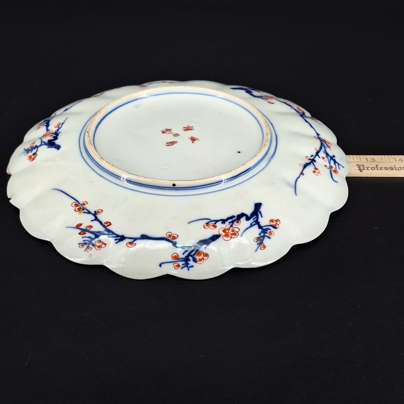 Antique Imari Style Scalloped Plate Polychrome Cobalt Blue Red Gold Japan READ