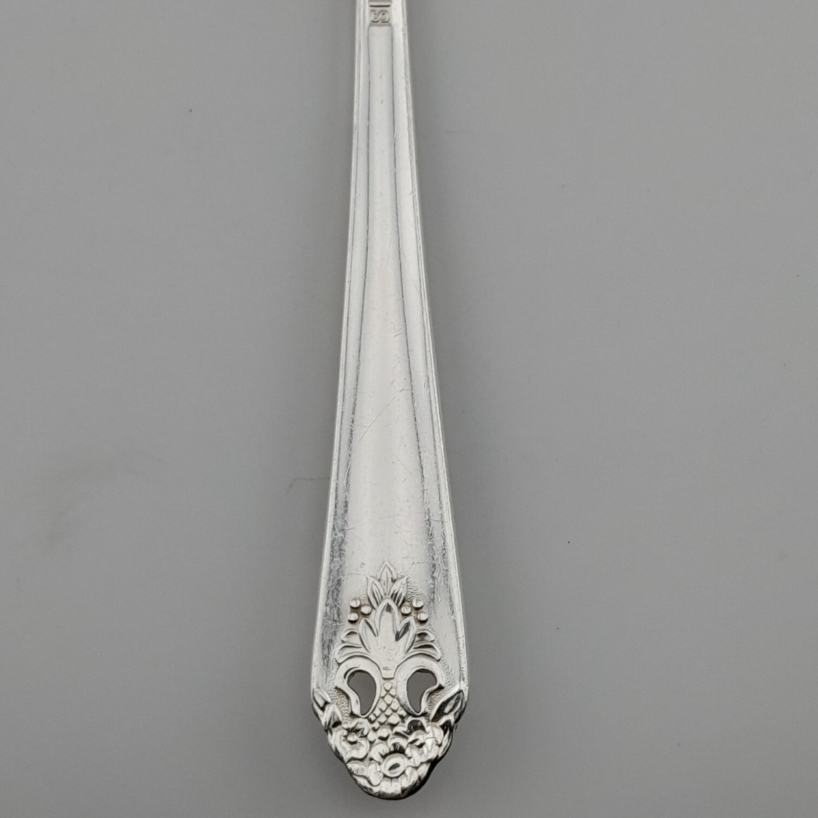 Vintage Holmes Edwards 1937 LOVELY LADY Silverplate Serving Spoon 8-1/2″
