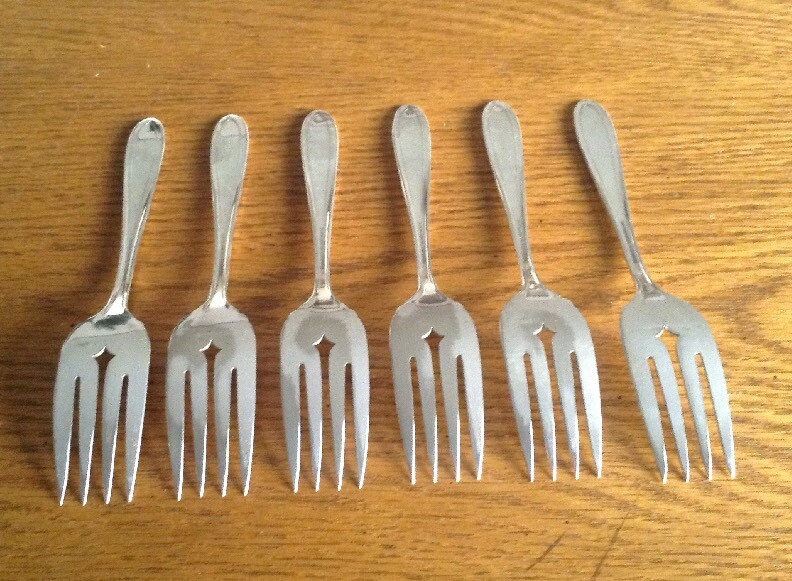 Oneida peerless silverplate Lorain 1928 lot of 6 salad forks EUC polished