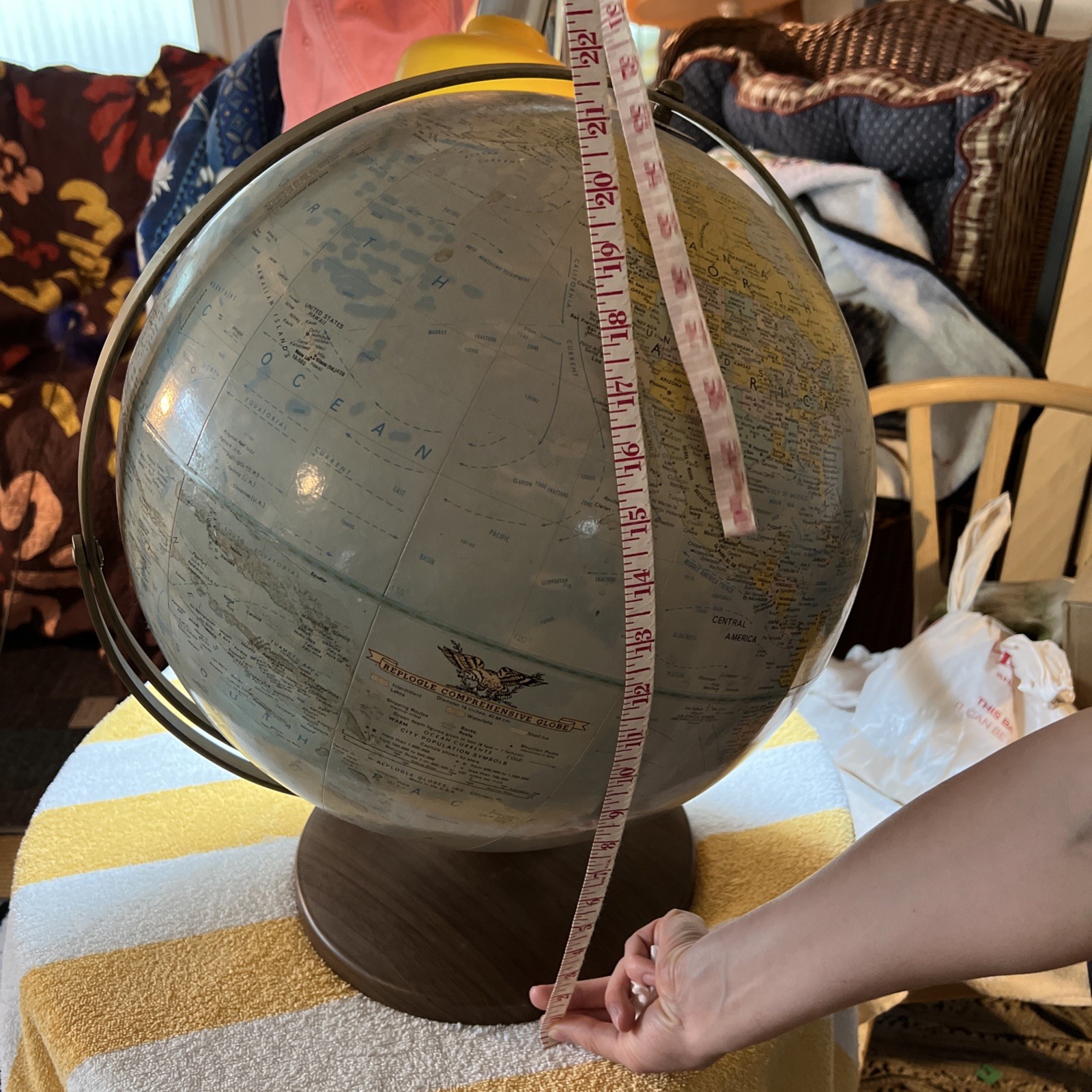 Vintage REPLOGLE Comprehensive 50in Globe Made in the USA – 1971 preUSSR fall