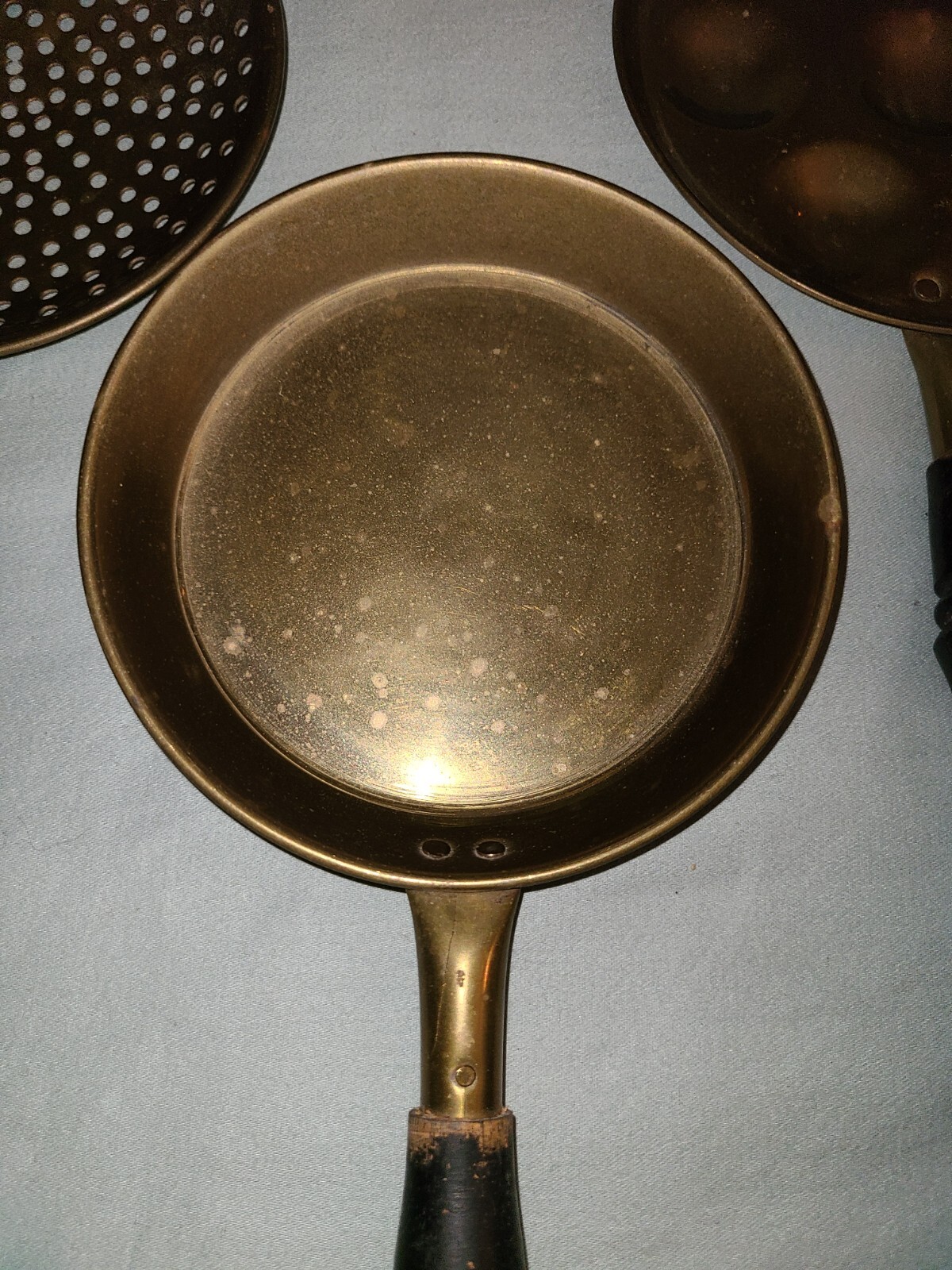 Antique country primitive set – brass egg poacher, pan, strainer w wood handles