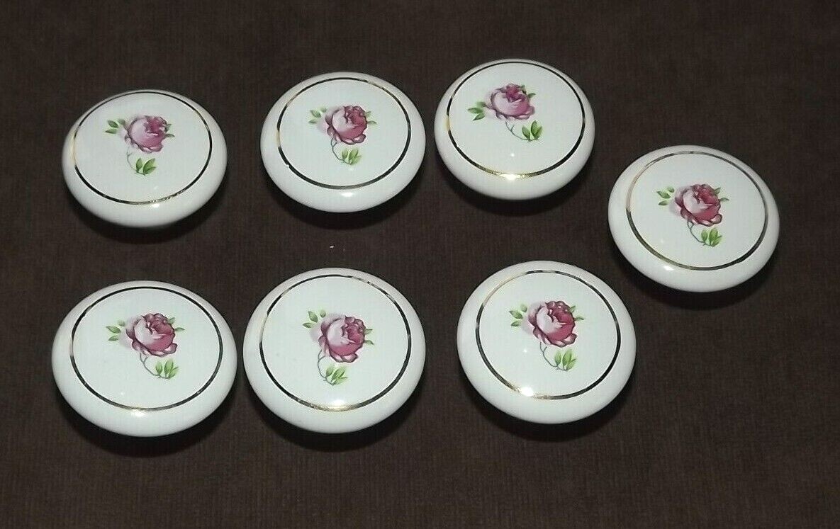 Porcelain Knobs Pulls Drawer Cabinet Pink Roses buds 1.5″ Lot of 7 w no screws
