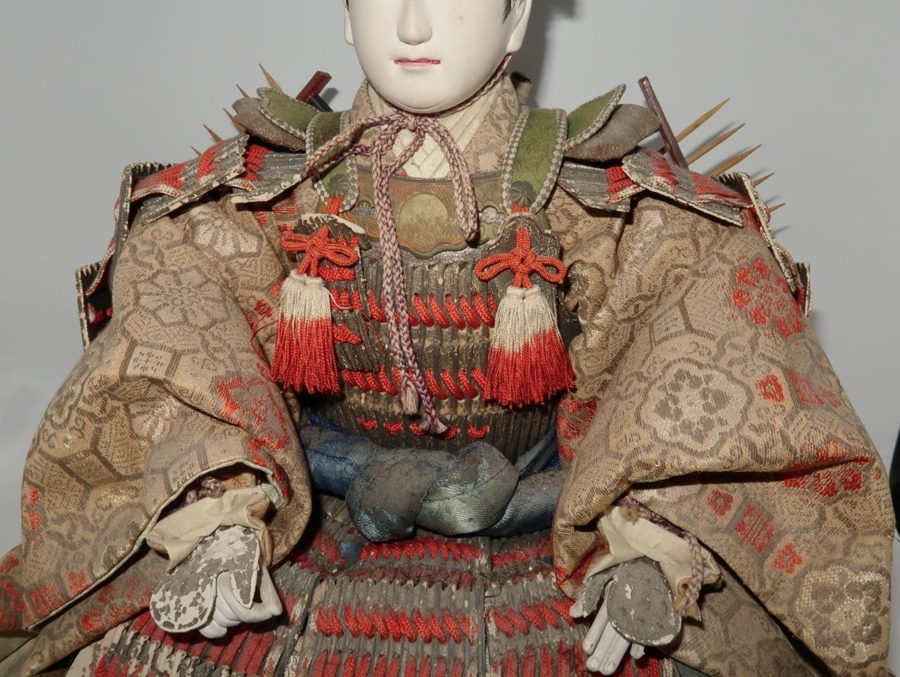 Antique C1900 Japanese Armor Sitting Shogun Samurai Doll Figurine, 12 1/2″