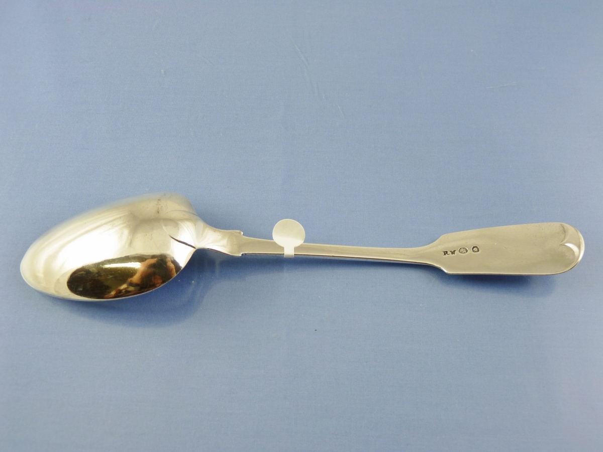 FIDDLE BACK TIPPED TABLE SPOON STERLING ROBERT WILKES 1847-1880 “MP” aa CANADA