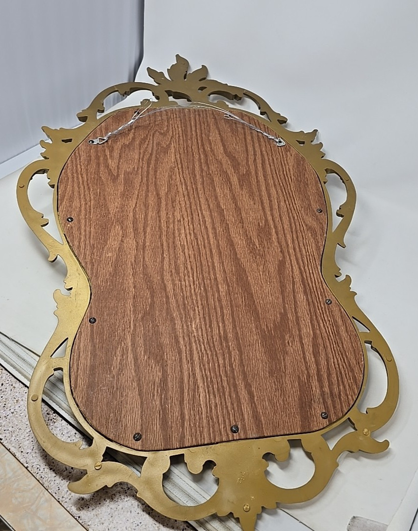 Vintage DART / Syroco Wall Mirror Stunning Gold Hollywood Regency Baroque 19×31