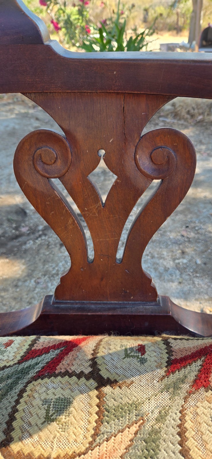 Antique Vintage Victorian Carved Walnut Corner Scottish Chair Lion Face Griffons