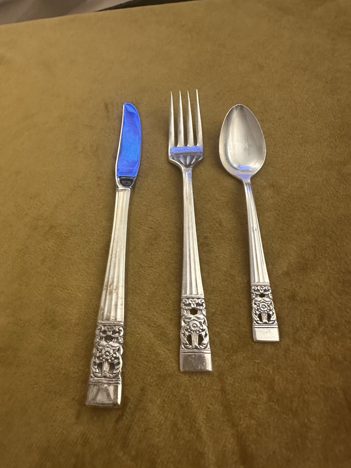 Oneida Coronation 3 Piece Youth Flatware Setting Community Silverplate Flatware