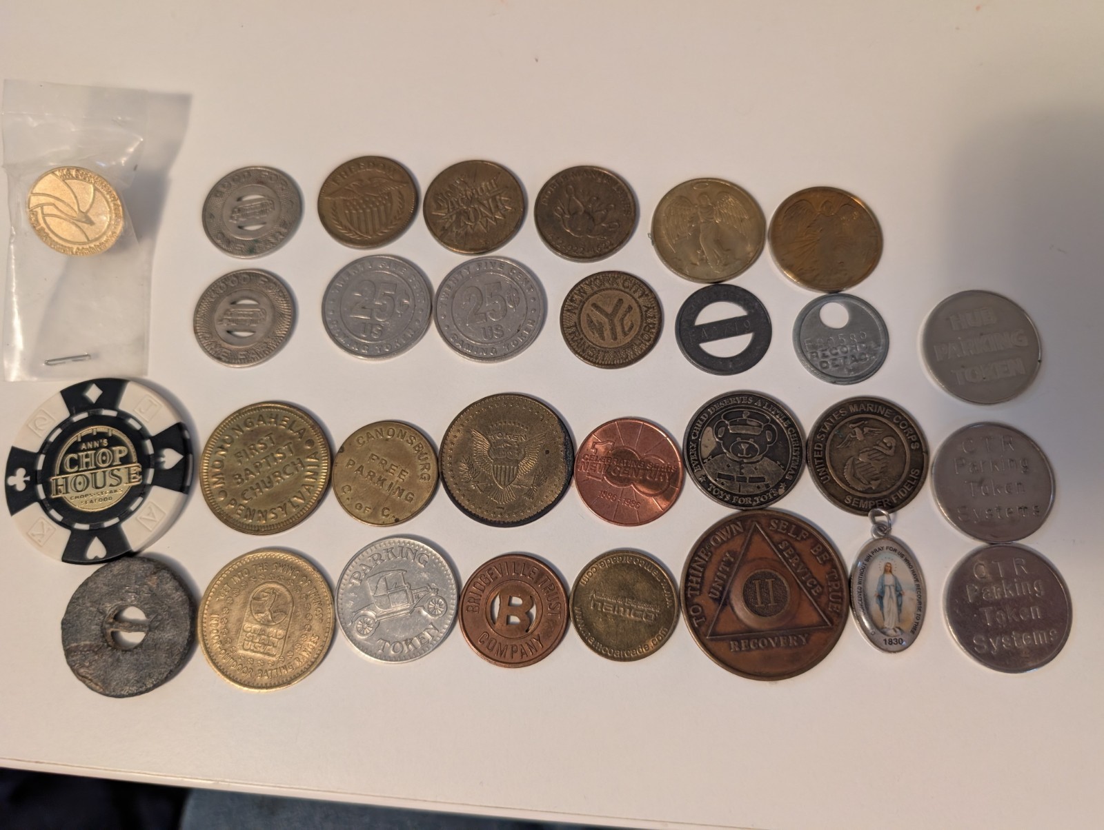 30 Mixed Tokens Bronze. Aluminum And. Gold SEND OFFER