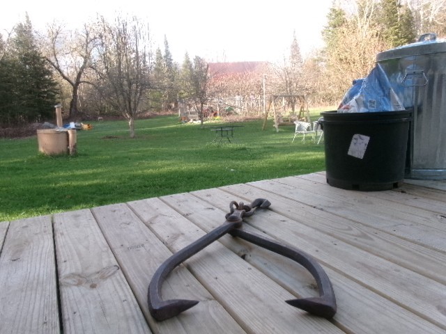31 3/4 in ” Warren Axe tool co log dogs Steel logging tongs