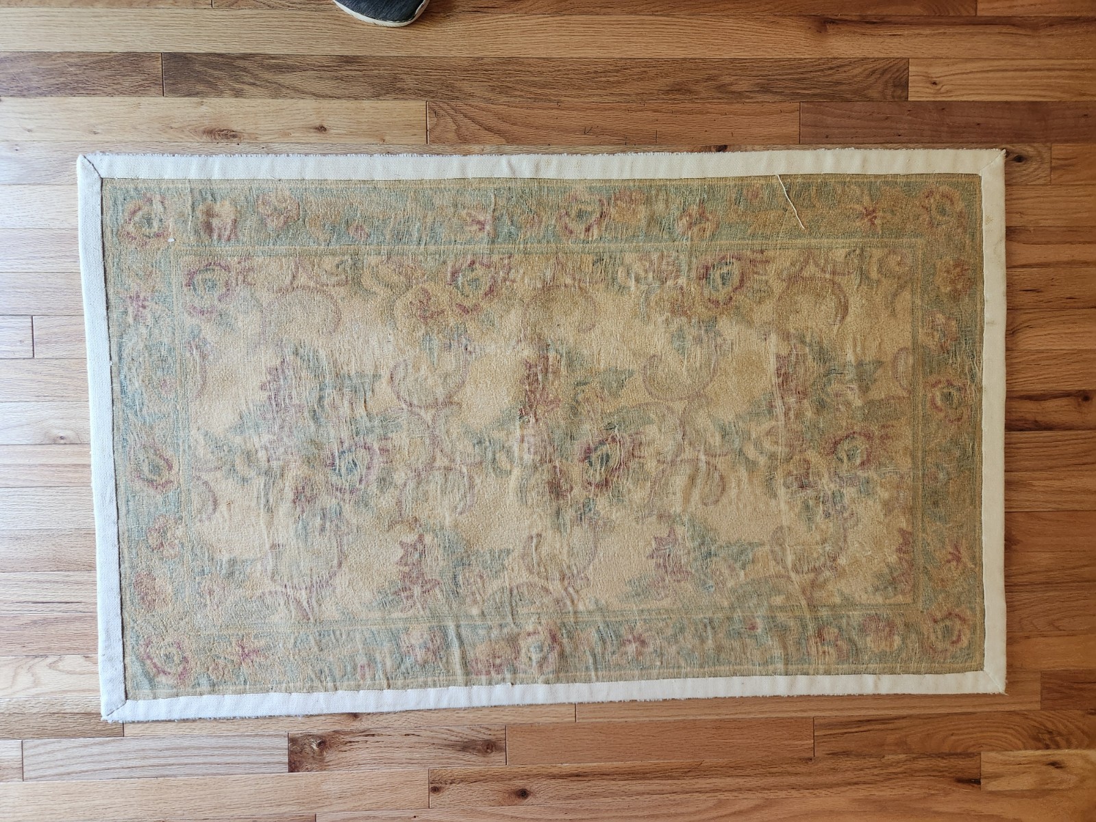 Vintage Hand Looped / Hooked Rug 48 X 30 Inch Wool Floral Victorian / Farmhouse