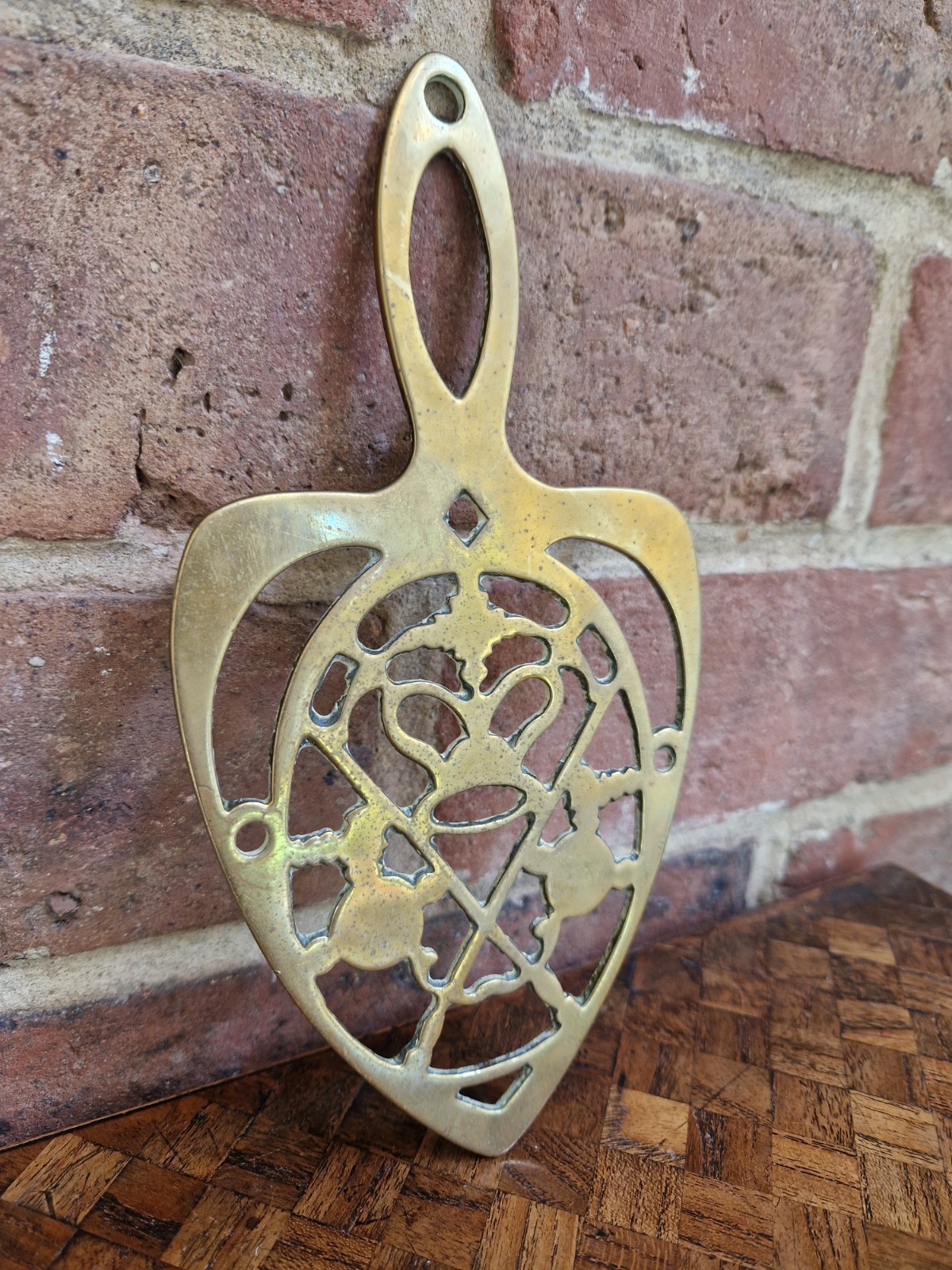Antique Victorian – Fretted Brass Hot Iron Trivet With Royal Crown Design – VG