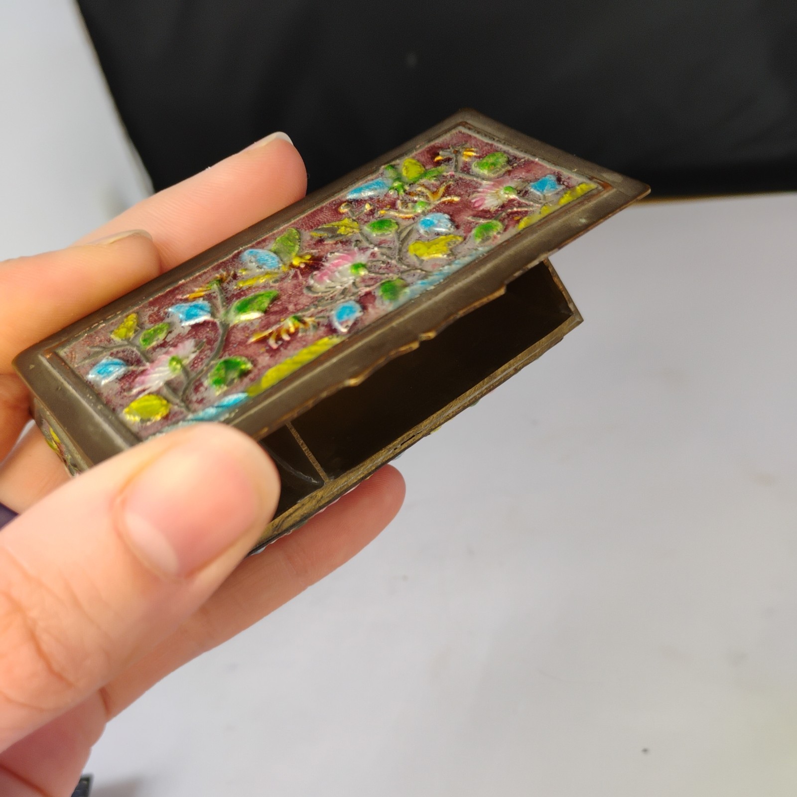 Antique Chinese Cloisonne Enamel Stamp Box Brass 3.25″X1.5″ Unique Decor