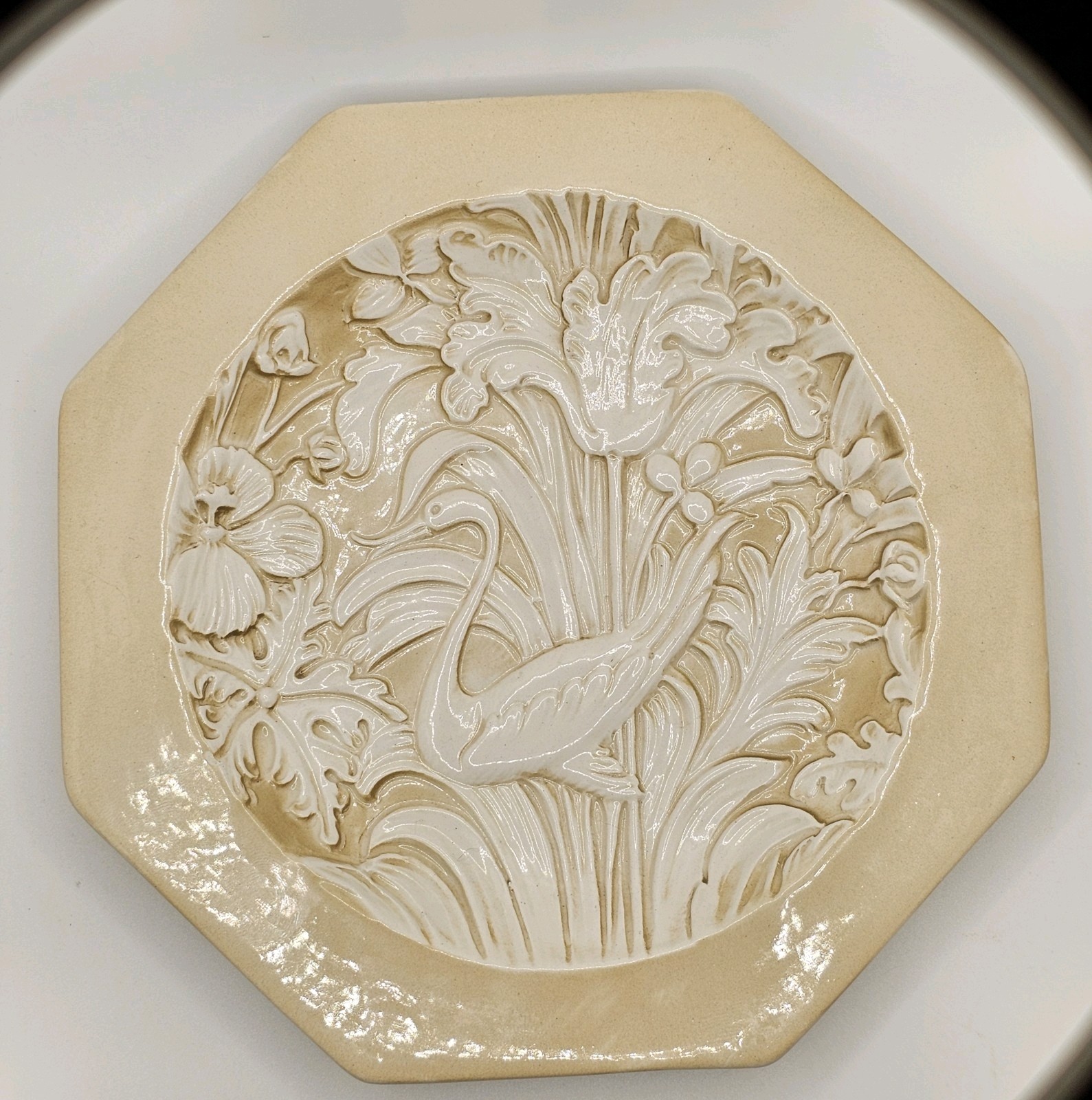 Porcelain Antique English Majolica Octagonal Heron, Lotus and Lily Plate Italy