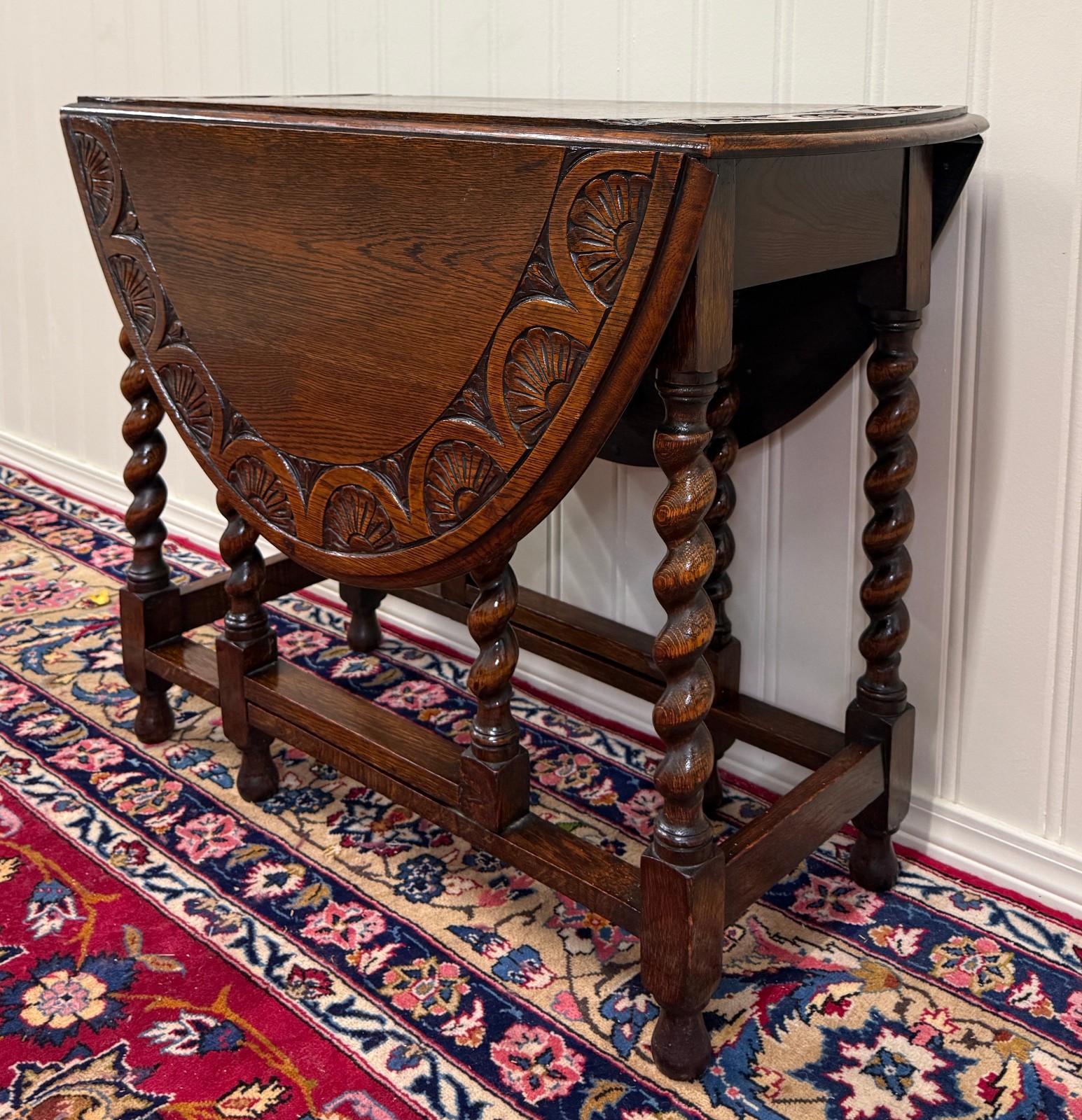 Antique English Table Drop Leaf Gateleg CARVED TOP Barley Twist Oak c. 1920-30s