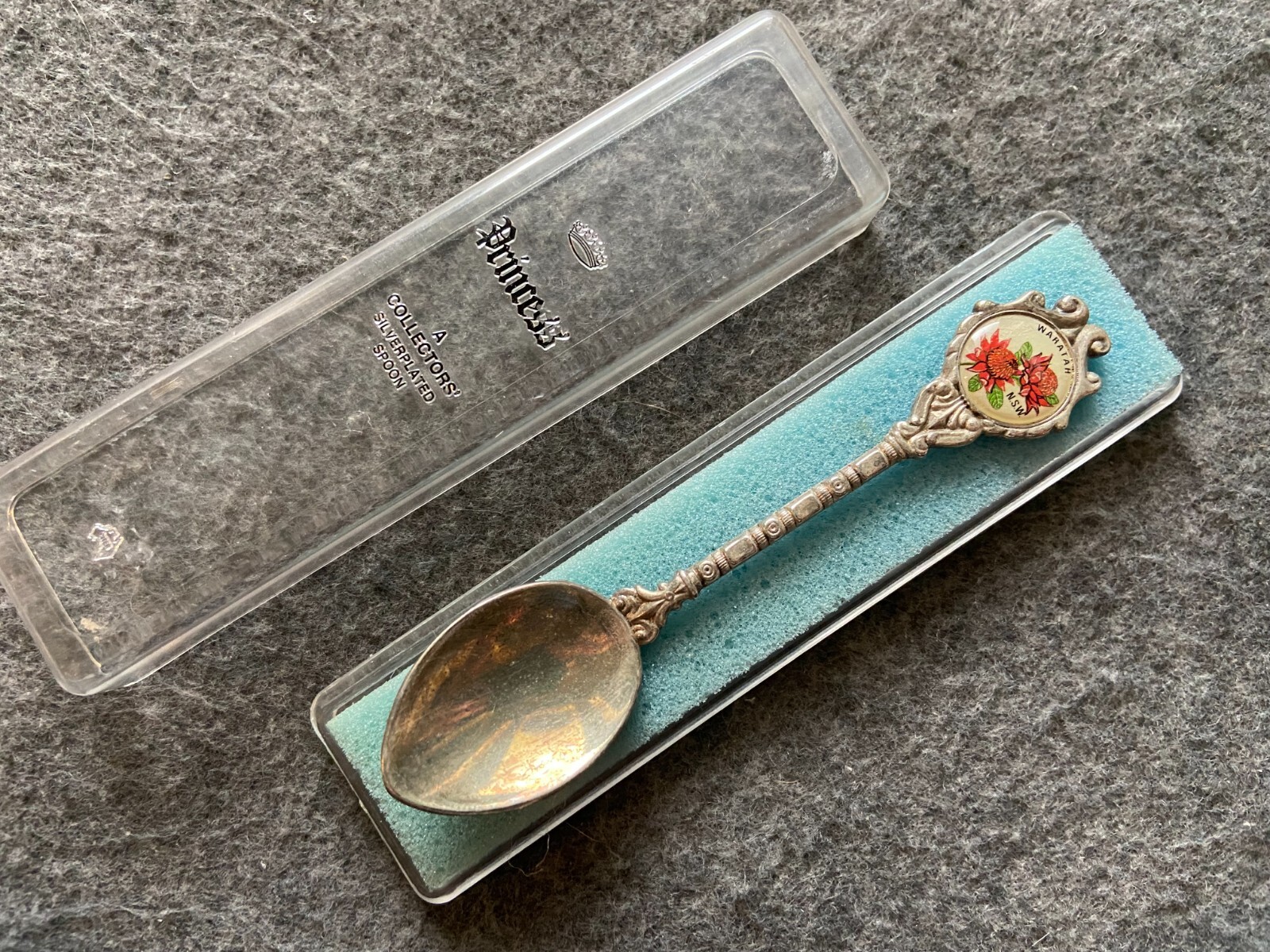 Waratah New South Wales Vintage Souvenir Spoon
