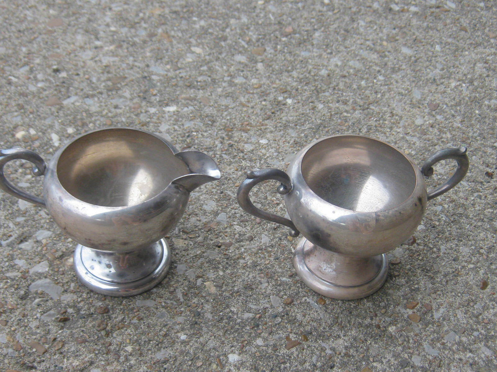 2 pcs Antique Vintage Creamer and Sugar Silver Plated Plate Arts CO 5 PC 205