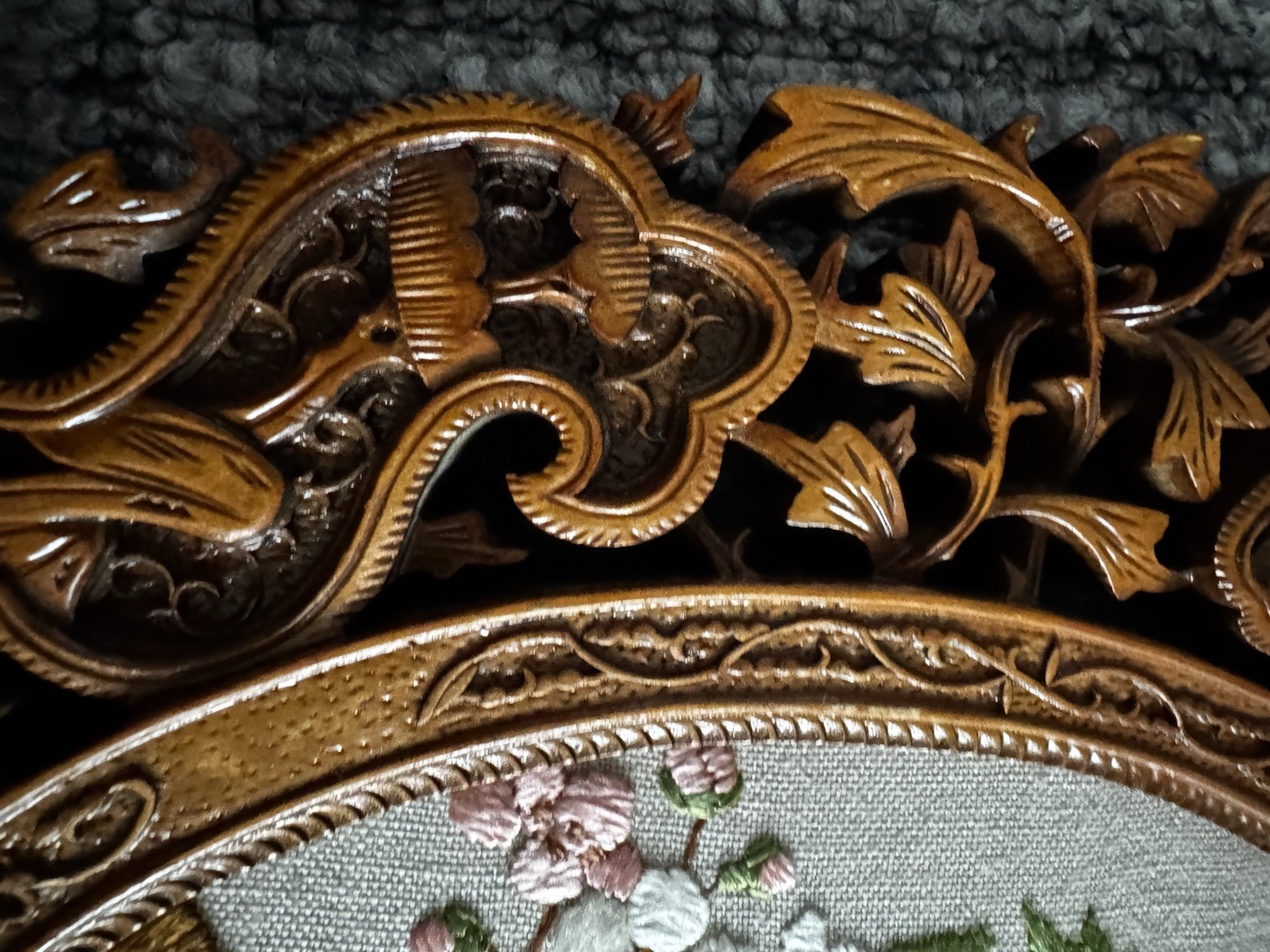 Antique Chinese Hardwood carved Frame Early 20thC (31 x 24cm) with embroidery