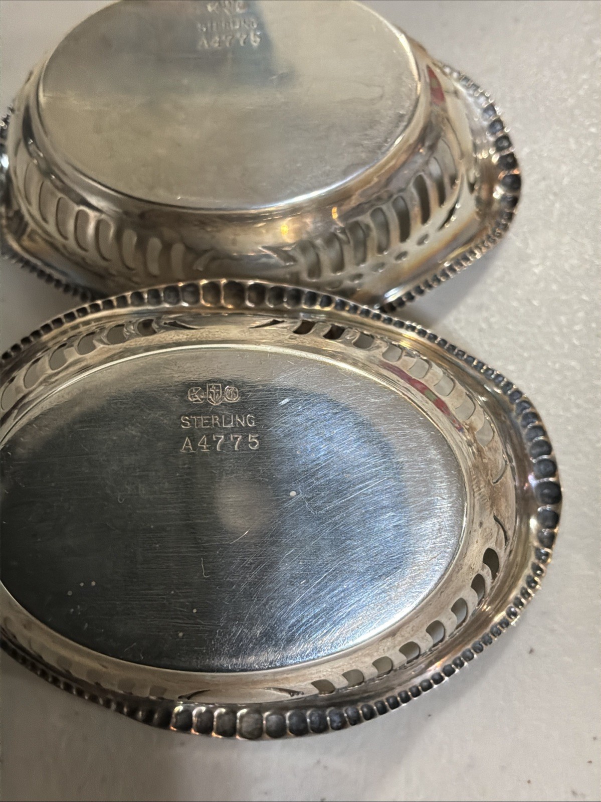 Vintage Sterling Silver Pierced Beaded Edge Nut Dish Ring Coin Bowl Pair