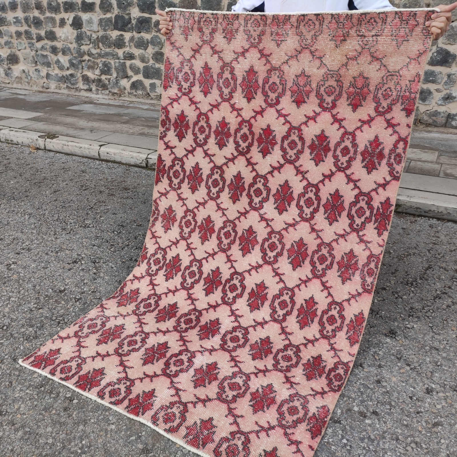 Vintage Rare motif Area Rug 3.71 x 6.33 ft , 4×6 Handmade Wool Rug 113 x 193 cm