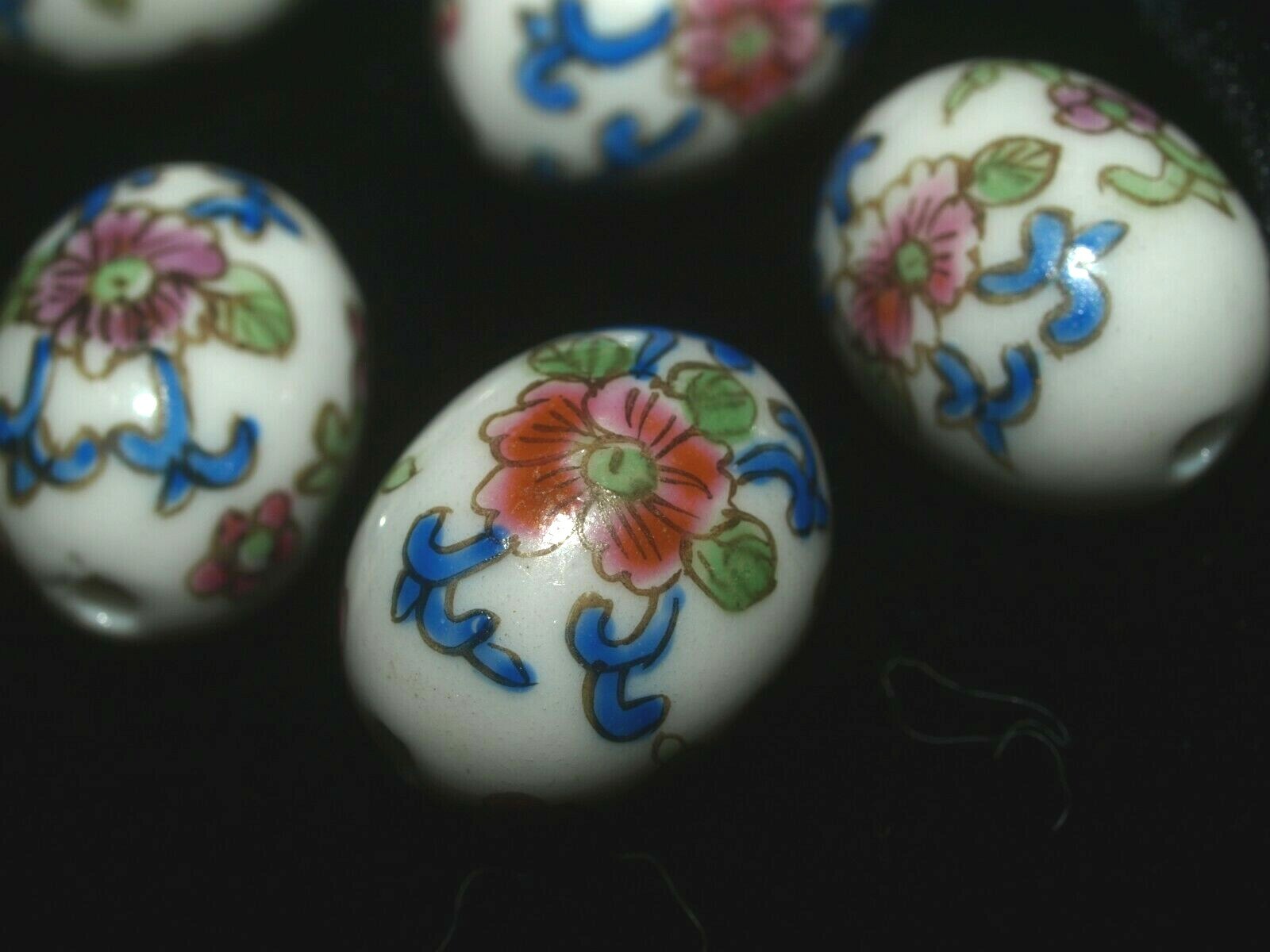Hand Painted Porcelain Chinese Rare Vintage Focal Bead White Flowers Oval 18mm