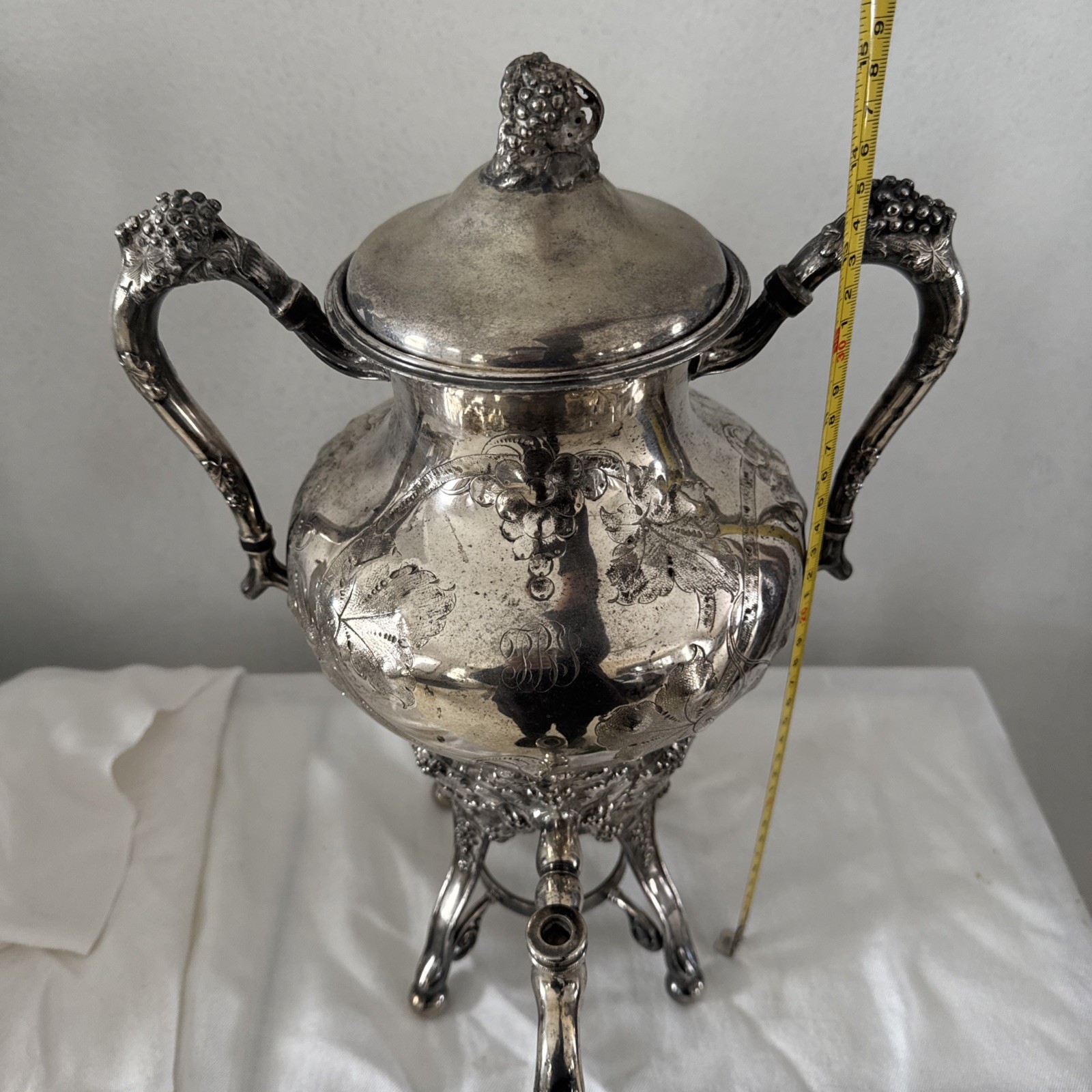VTG Silverplate Samovar Tea Urn Wedding Centerpiece Ornate Display Decor Large