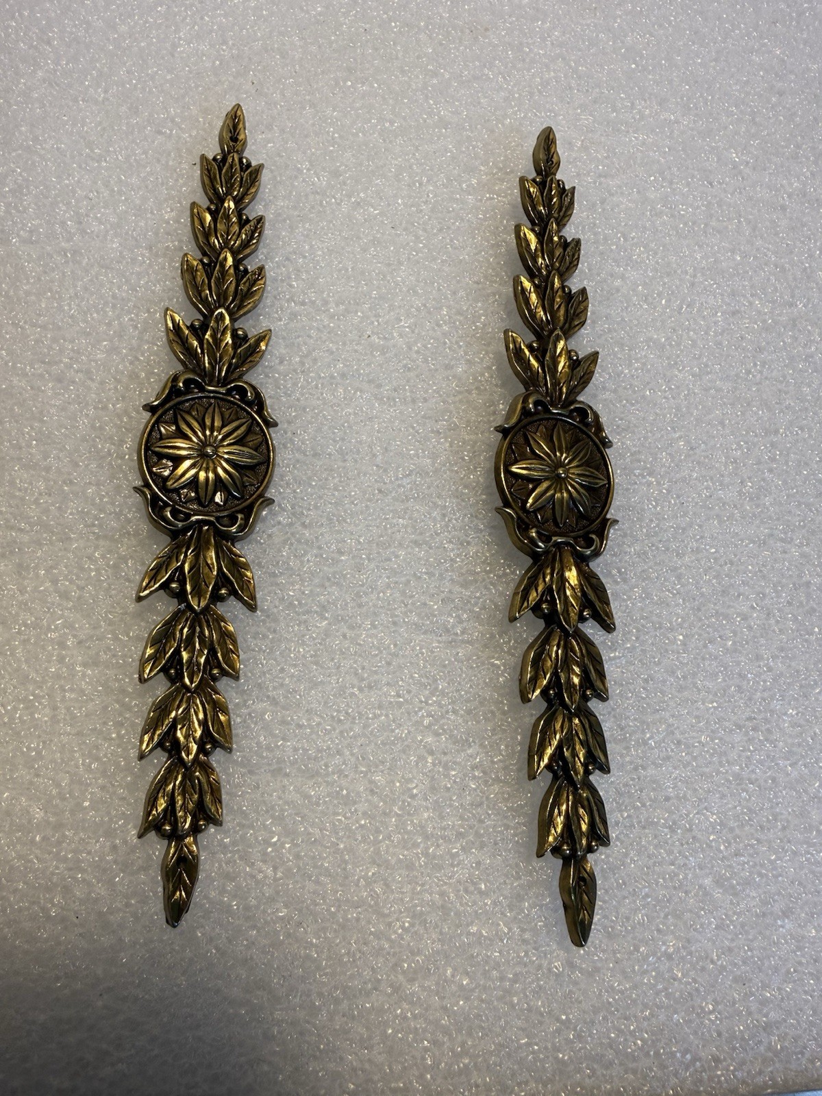 2 Vintage Solid BRASS Hollywood Regency Cabinet Decorative Drawer Plates (57)