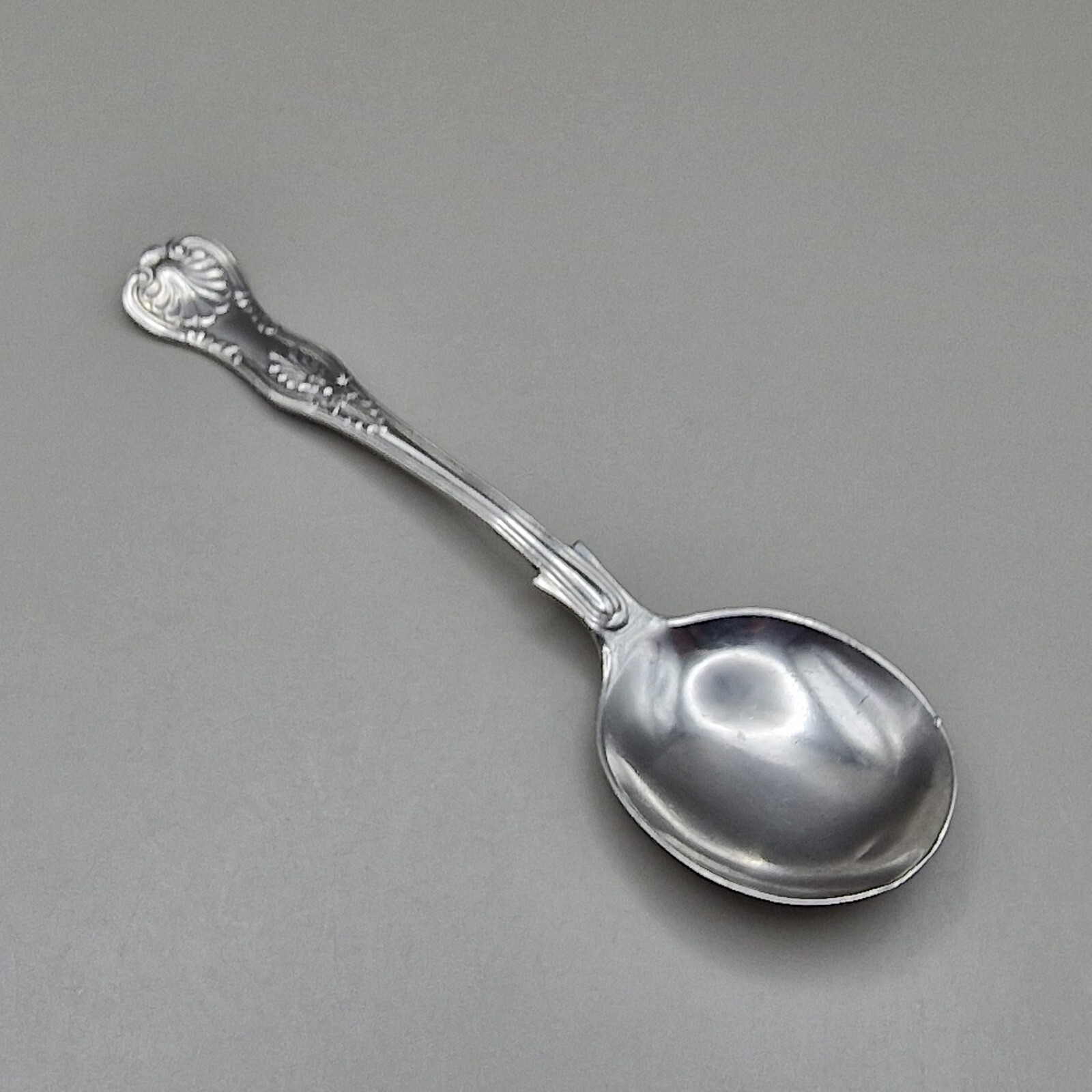 Solid Silver Kings Pattern Jam/Dessert Spoon by Cooper Brothers & Sons Ltd 1915