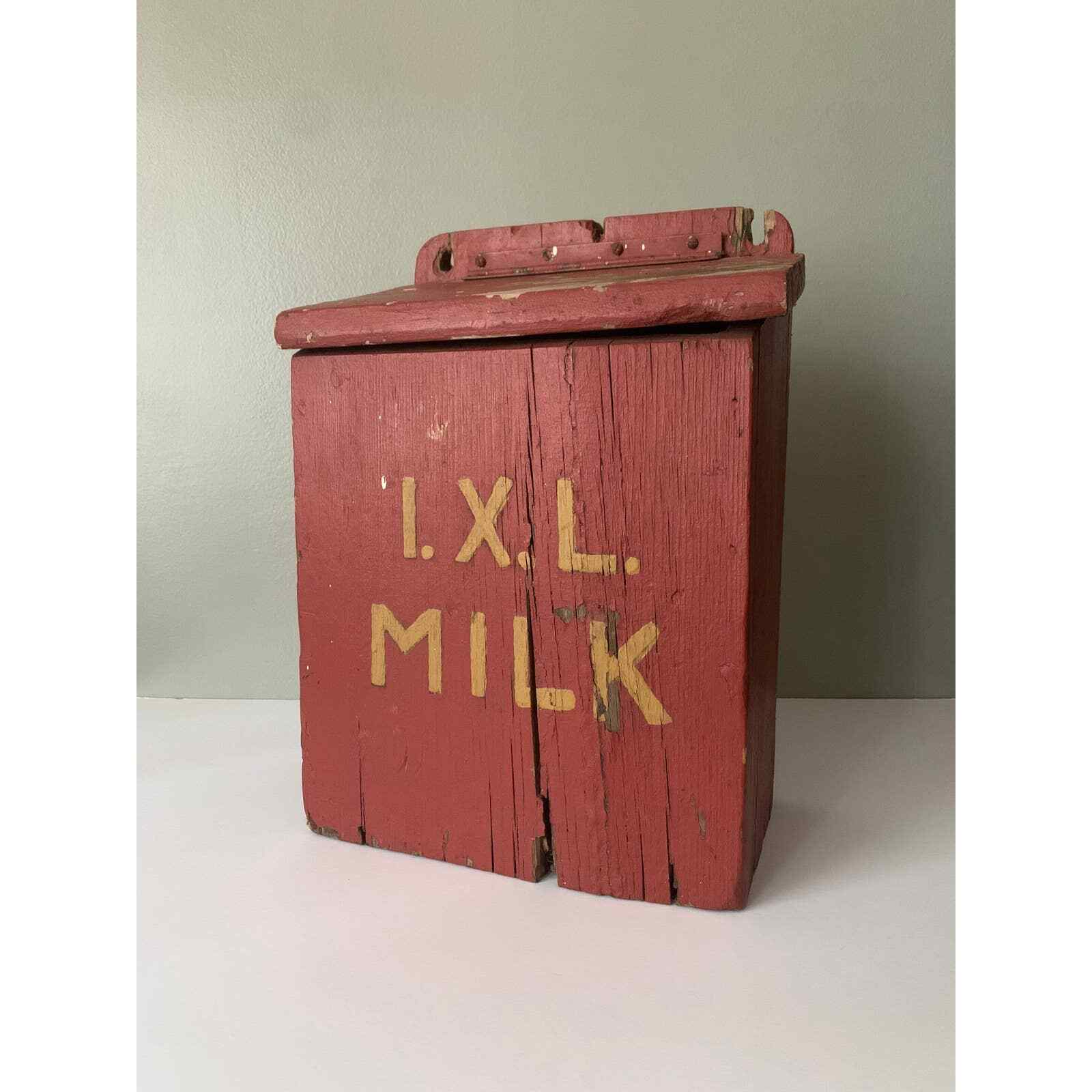 1930s 1940s Antique I.X.L. Creamery Hand Painted Wood Milk Box Friedens PA