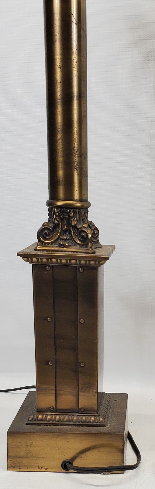 PR. Brass classical Table lamps Corinthian Column capital Tall plinth base 1970s