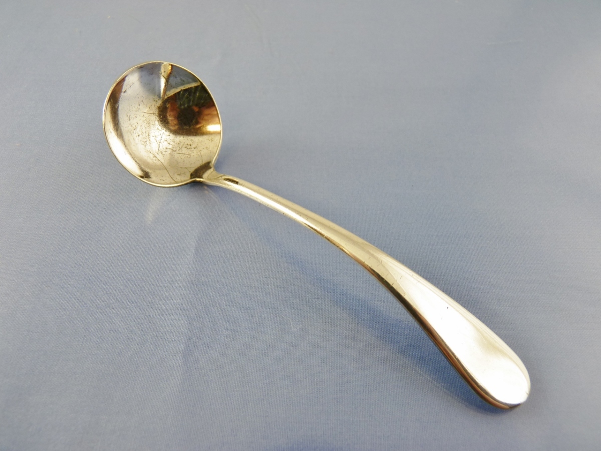 PLAIN OLD ENGLISH SMALL SAUCE LADLE BY UNBRANDED