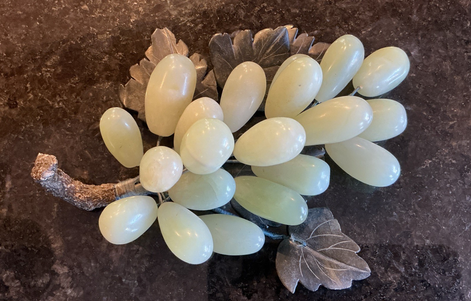 Vintage Mid-Century Chinese Carved Jade/Jadite Grape Cluster With Stone Leaves
