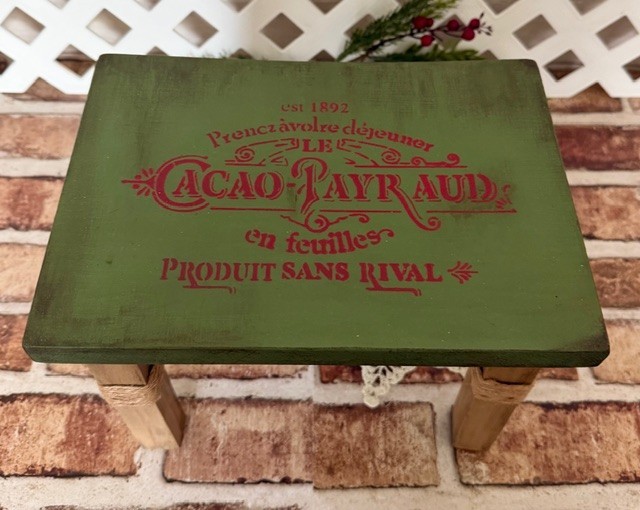 HANDMADE PRIMITIVE DECOR RUSTIC GREEN PAINT WOOD FOOTSTOOL W/ TWINE WRAPPED LEGS