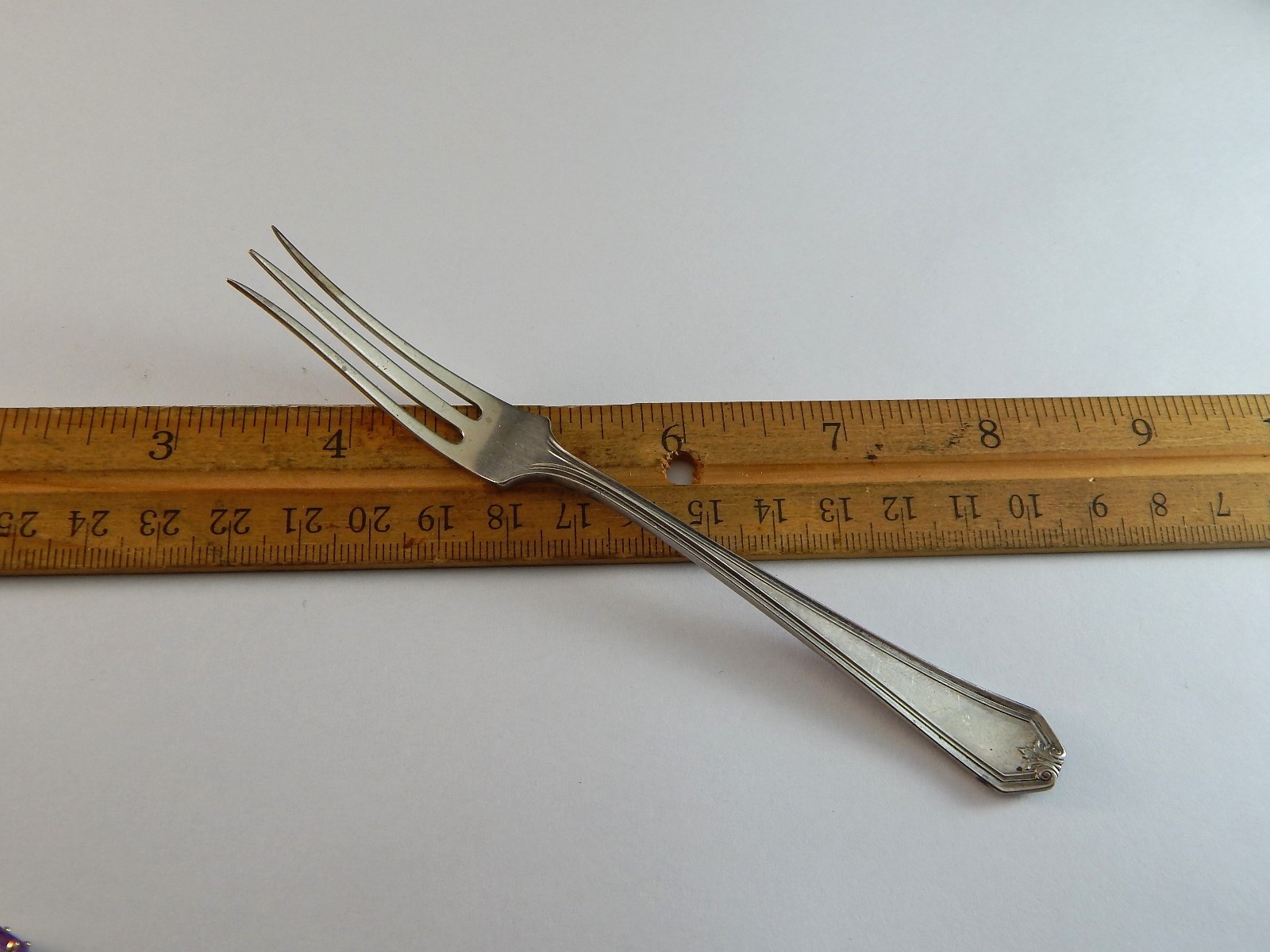 Rare Three Tine Whiting Lady Baltimore Sterling Silver Lemon Fork No Mono 5.5″