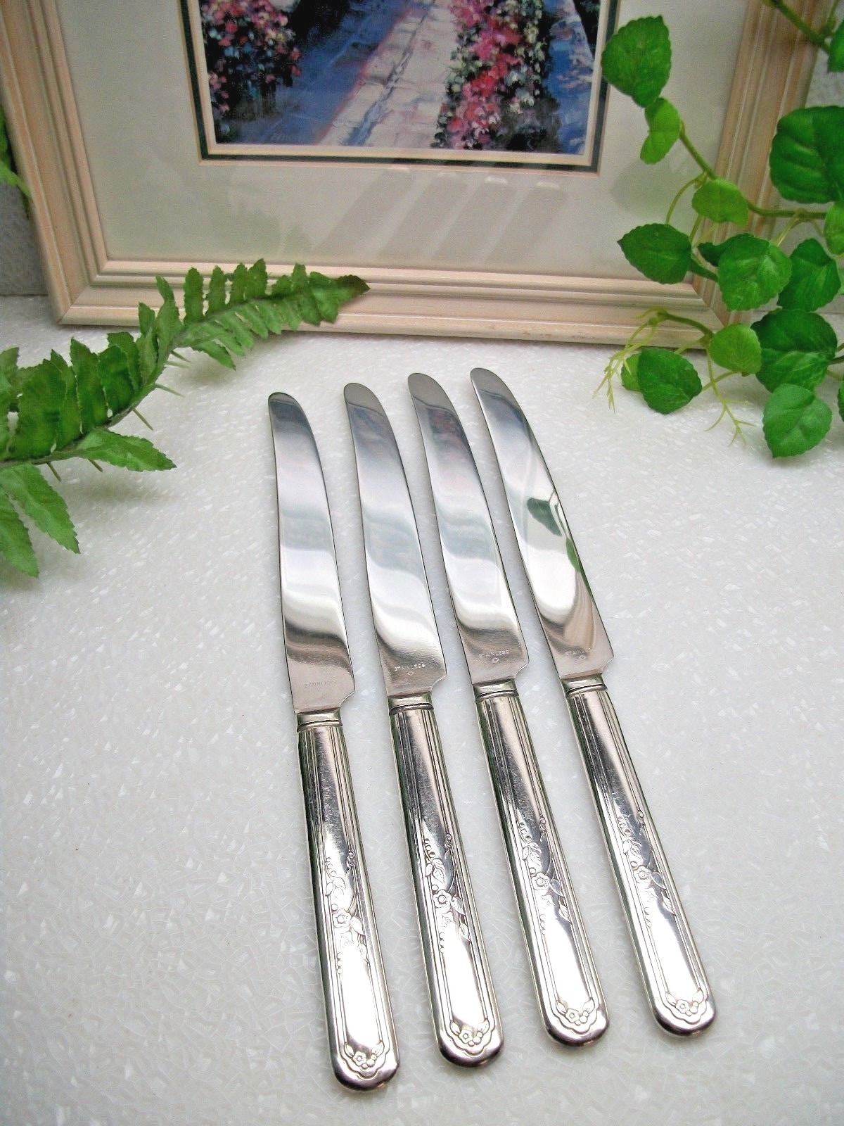 4 Oneida Silver Community Par Plate CAMILLE Silverplate Dinner Knives 1937