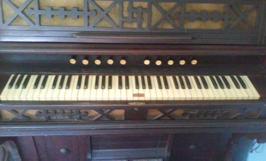 1880s Victorian Estey Organ Vox Humana Tremolo Brattleboro USA