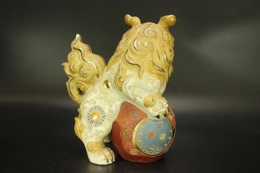 Vintage Japanese Kutani Shishi Lion Ceramic Statue Figurine Guardian 10.4 inch