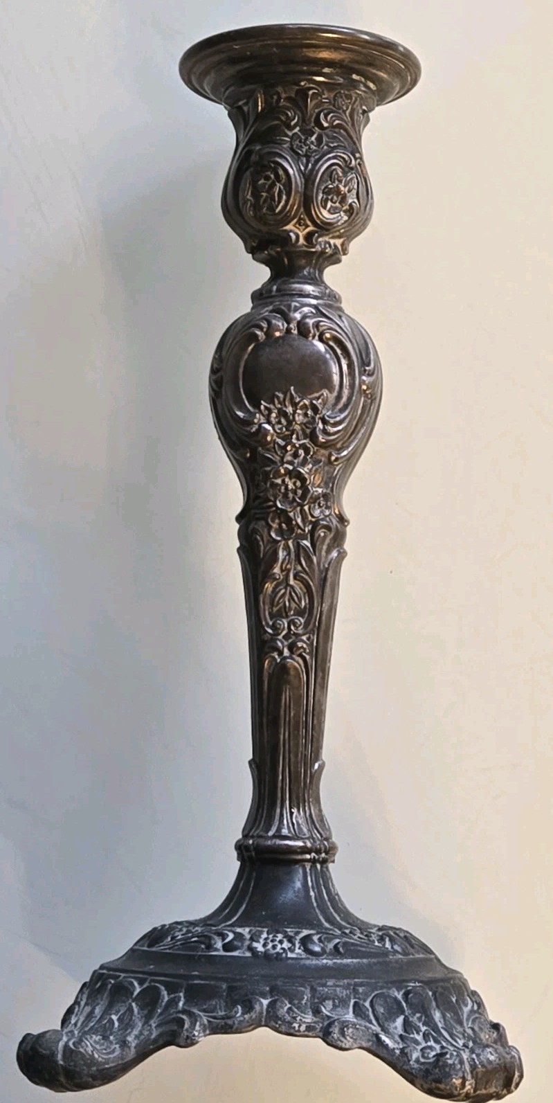 WM Rogers & Son Silver Plated 9 in Candlestick Holder Victorian Rose