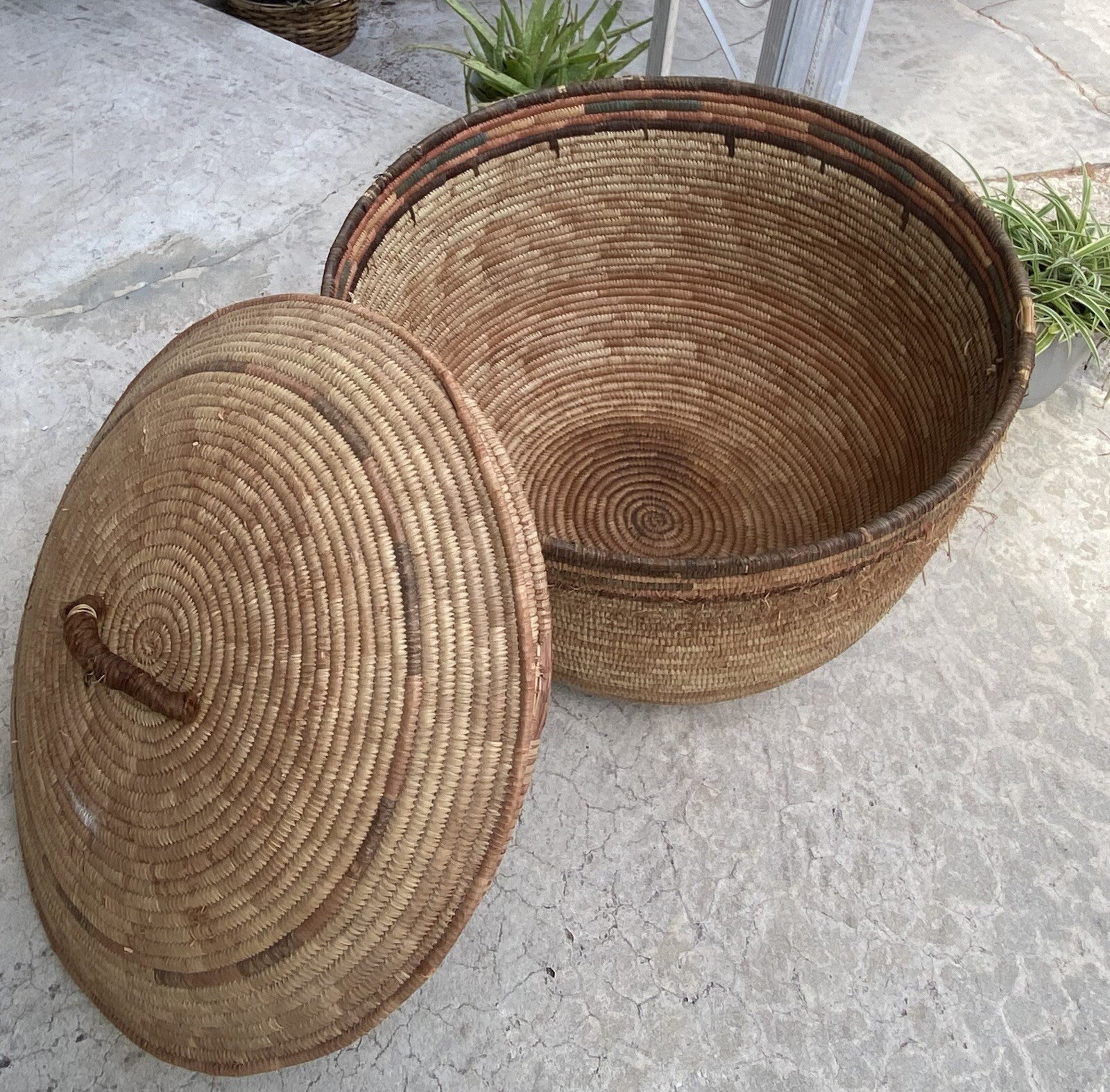 Large Old Tribal used Traditional Amhara Basket – Ethiopia