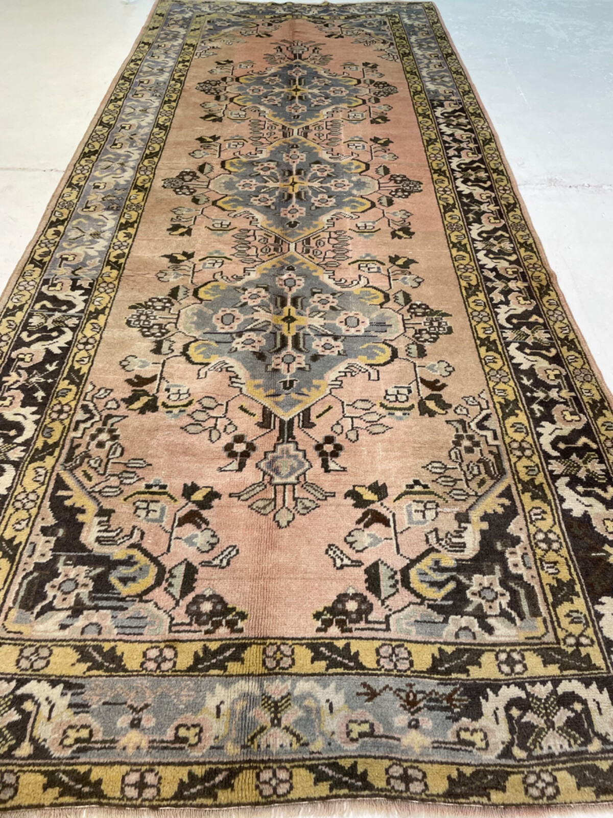 Antique Oriental Hand-Knotted Wool Runner Salmon/Gray/Black/Gold 4’7″ x 11’5″
