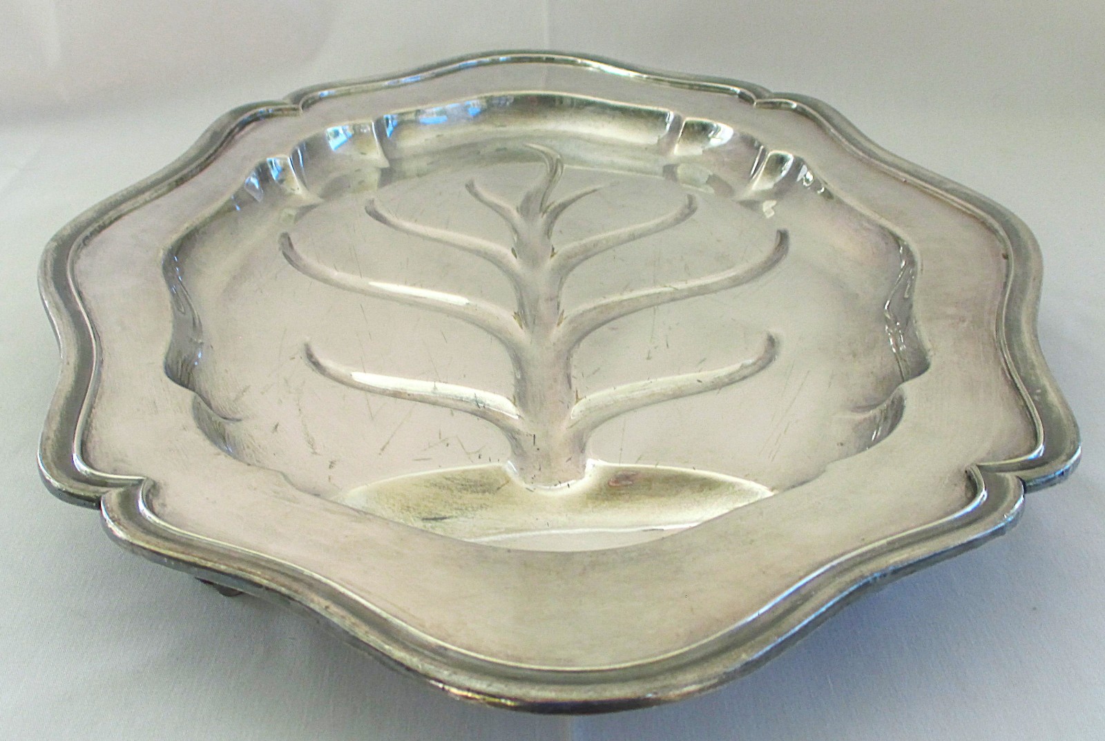 1847 Rodgers Brothers 00117 Silverplate 21 inch Oval Meat Platter with Well