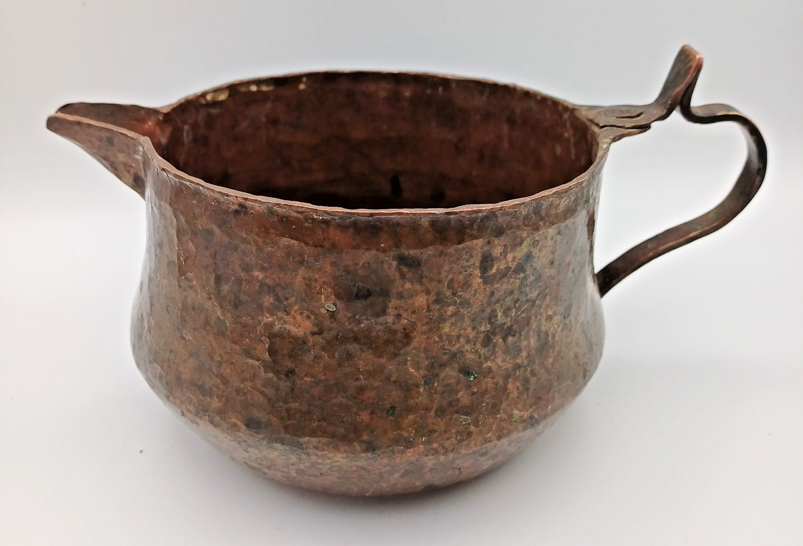 Old Hammered Copper Jug Arts & Crafts Style 476 Grams