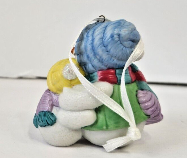 HALLMARK KEEPSAKE WARM KINDNESS 2000 SNOWMAN ORNAMENT QX8014