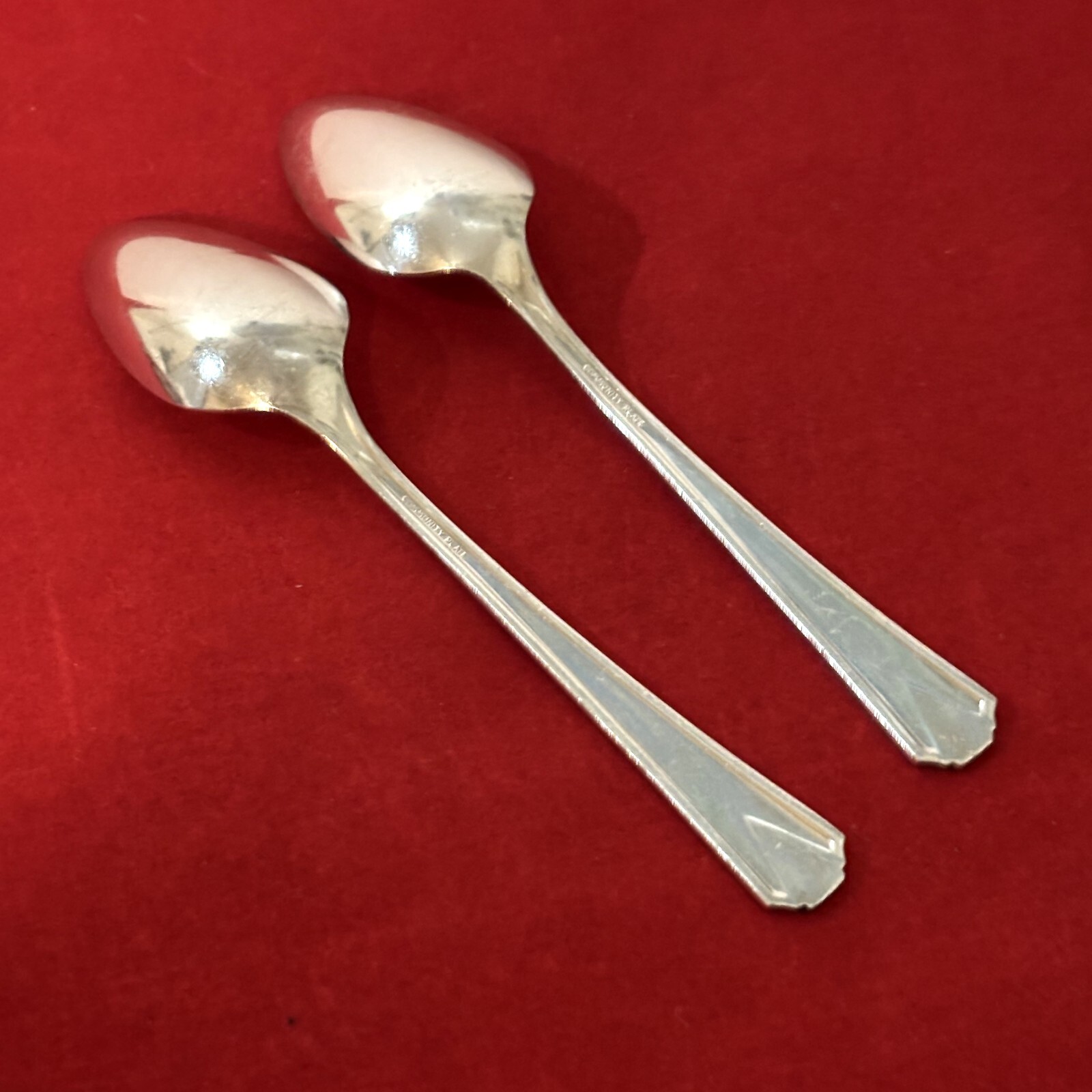5 pc Oneida Community DEAUVILLE Silverplate Knife Dinner Forks Teapoons Vtg 1929