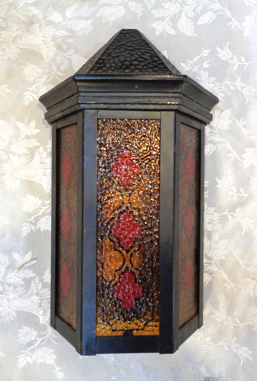 Vintage Mid Century Modern Wall Sconce Amber Red Glass Gothic Thomas Industries