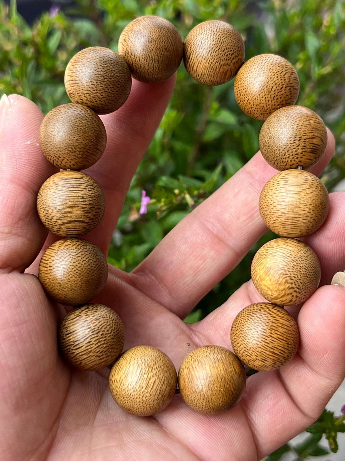 16mm Chinese Natural Agarwood Handmade Exquisite Bracelets 7027